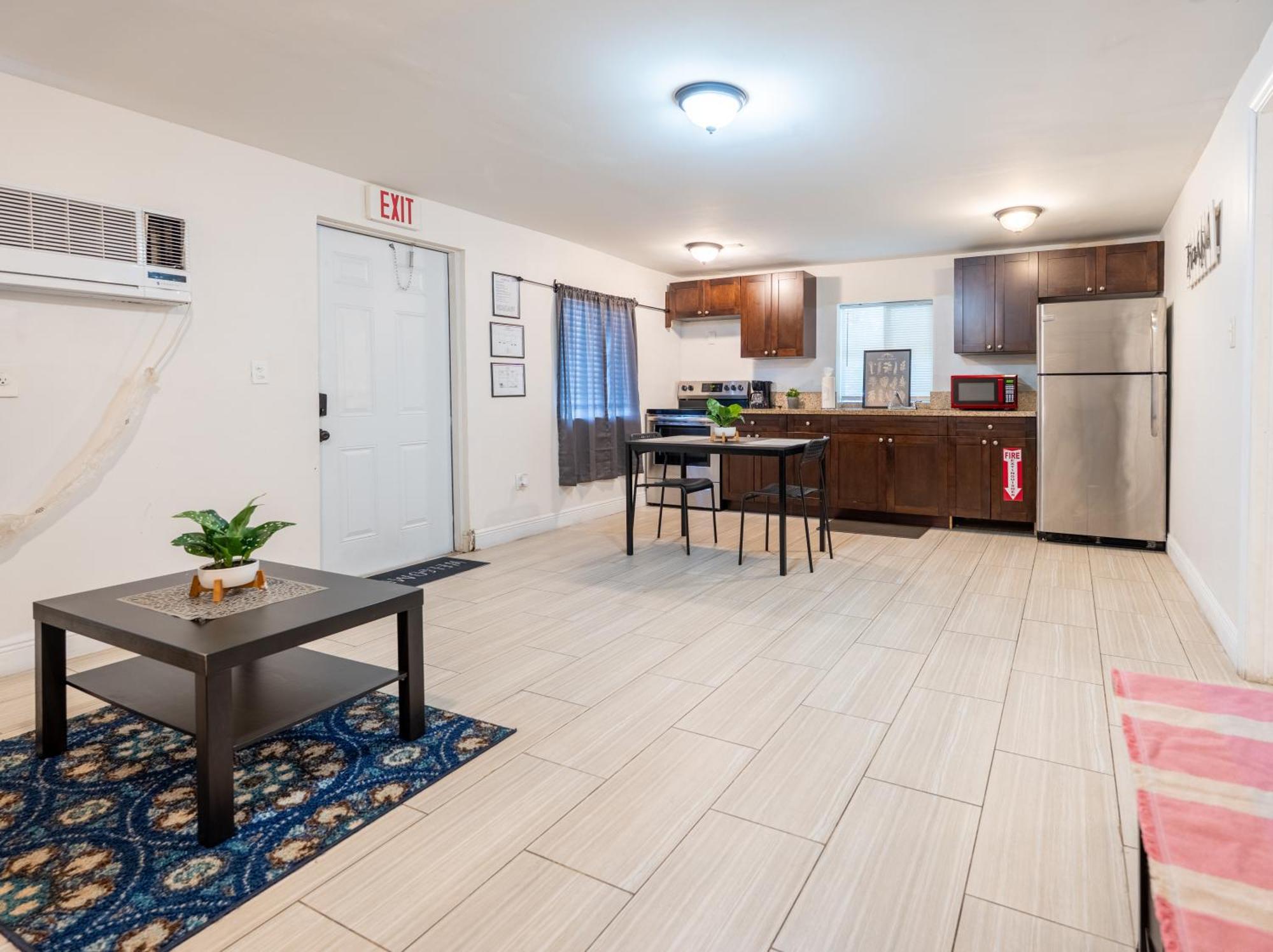 Cozy Private Apts In Hollywood By Hard Rock Casino! Exterior foto